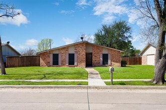 Building Photo - 6641 Catalpa Trail