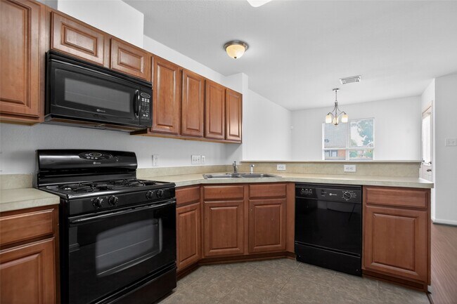 Building Photo - 1618 Grable Cove Ln
