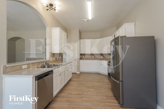 Building Photo - 23522 Goldking Cross Ct