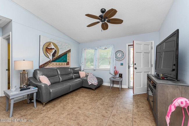 Building Photo - 121 Bluefish Ave