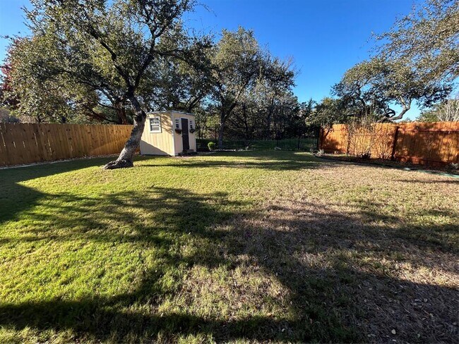 Building Photo - 6512 Mitra Dr