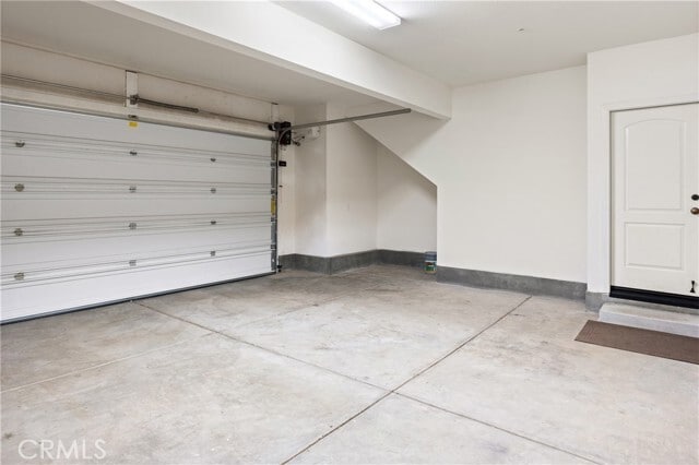 Building Photo - 421 Maravilla Ln