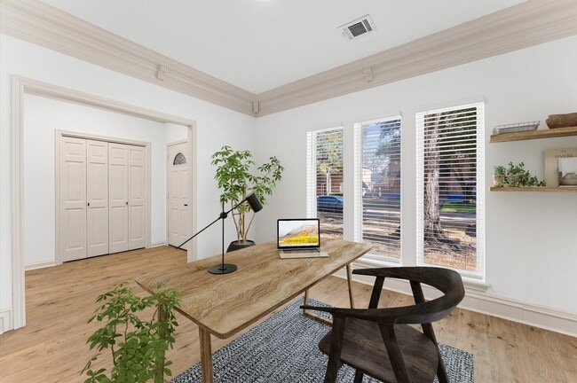 Building Photo - 20618 Prince Creek Dr