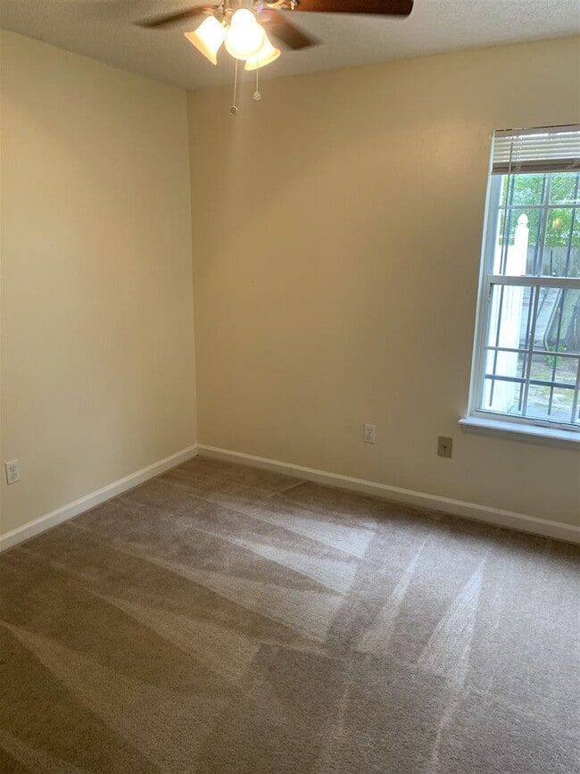 Building Photo - 299 Wilson Green Blvd