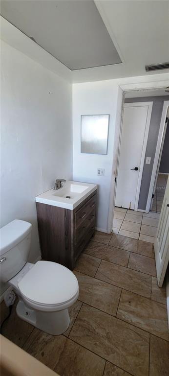 Building Photo - 5200 Chet Dr