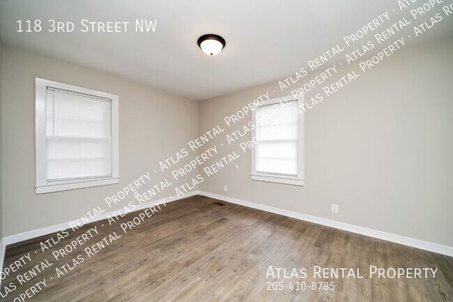Building Photo - 118 3rd St NW
