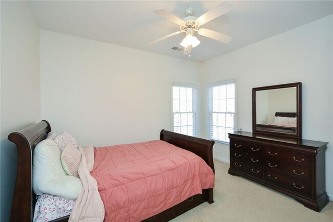 Building Photo - Welcome to this stunning West Cobb home! 5...