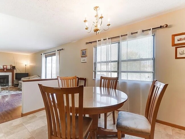 Building Photo - 4056 Brook Run Dr