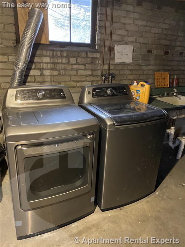 Building Photo - 167 Harvard St