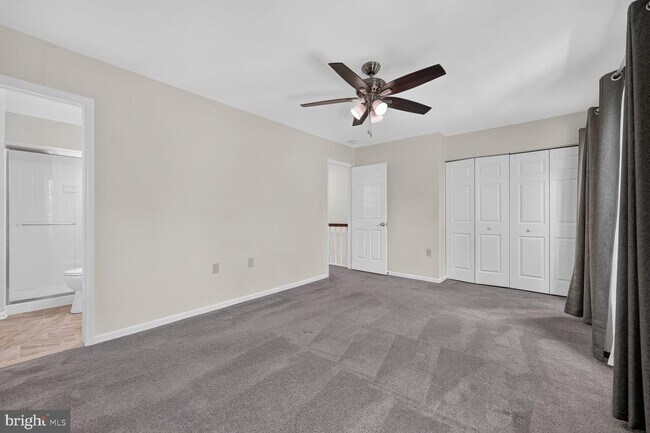 Building Photo - 5619 Ridge View Dr