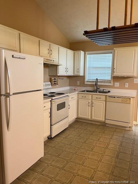 Building Photo - 498 Northwoods Dr
