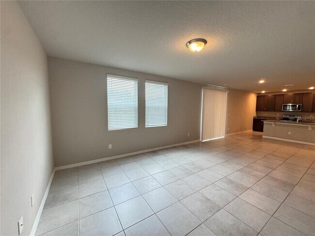 Building Photo - 3505 Bonsilva St