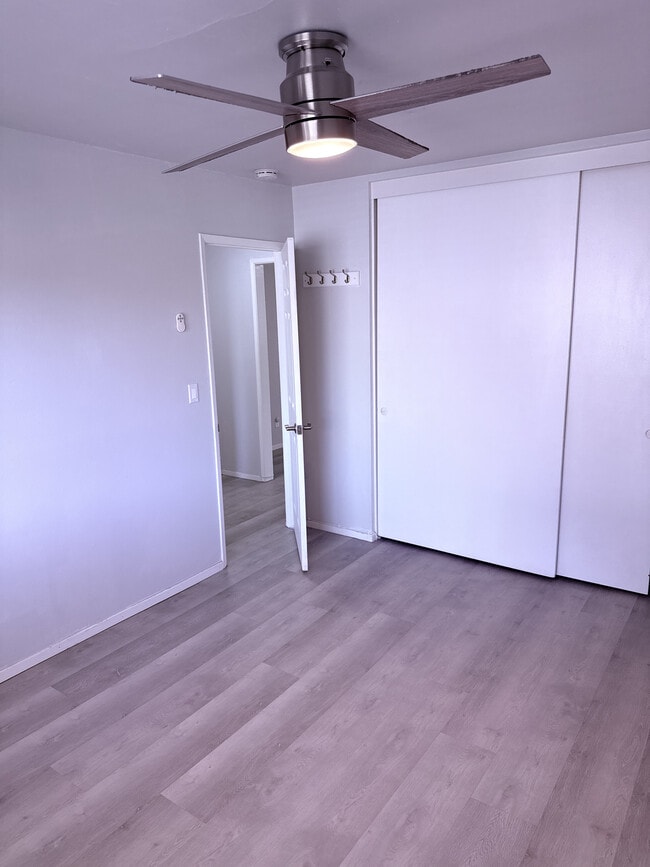 Bedroom 2 - 4700 Clair del Ave