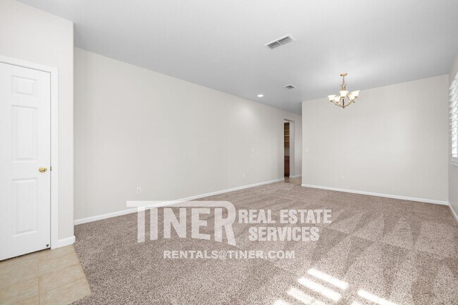 Building Photo - 1422 Stoney Cross Ln