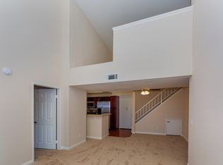 Building Photo - 21450 Burbank Blvd
