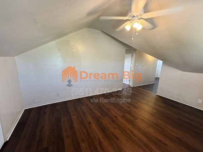Building Photo - 14653 Washington Dr