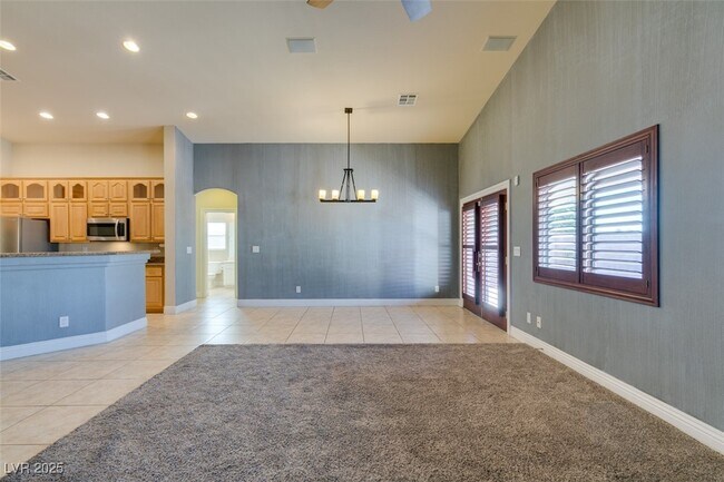 Building Photo - 2255 Double Tree Ave
