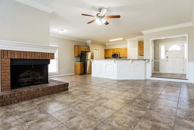 Building Photo - 3017 Teresa Ave