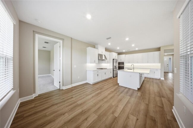 Building Photo - 12893 Harvest Rain Ave