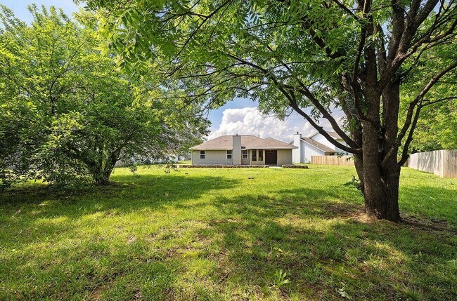 Building Photo - 3826 S Lexus Ave
