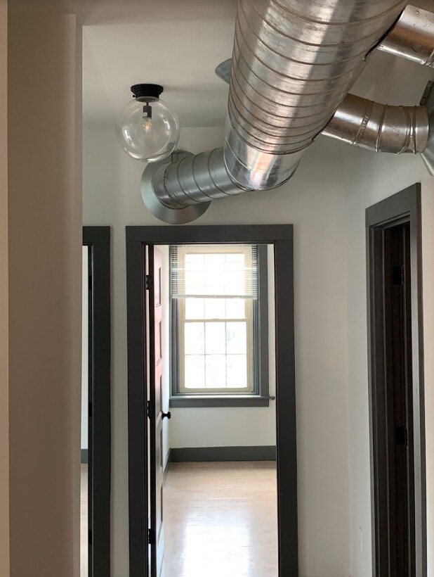 Unit 4 - 2616 Short Vine St