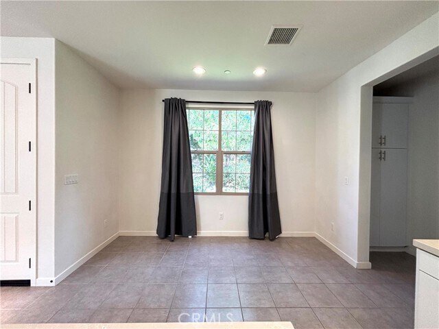 Building Photo - 107 Tallowood