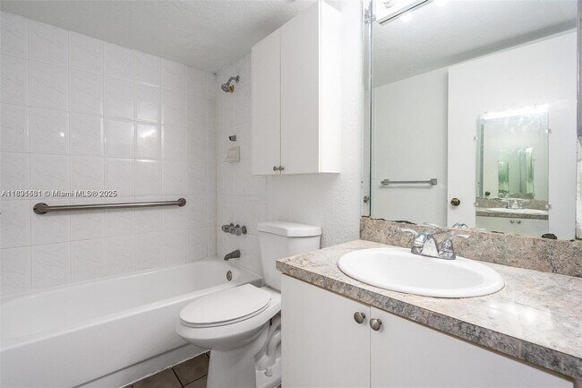 Building Photo - 5736 W 26th Ave