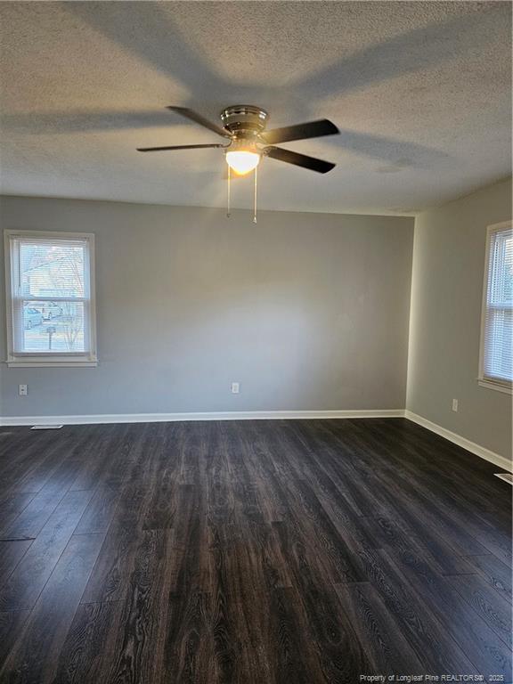Building Photo - 1121 Lake Stone Pl