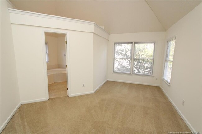 Building Photo - 114 Covewood Ct