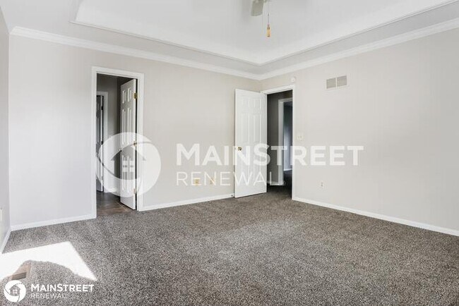 Building Photo - 1405 NE Tawny Drive, LEE'S SUMMIT, MO 64086