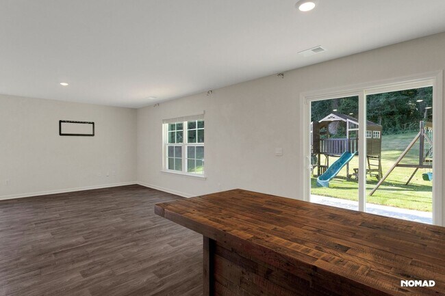 Building Photo - Charming 4BR House in Greensboro