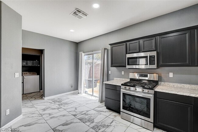 Building Photo - 6861 Sweet Pecan St