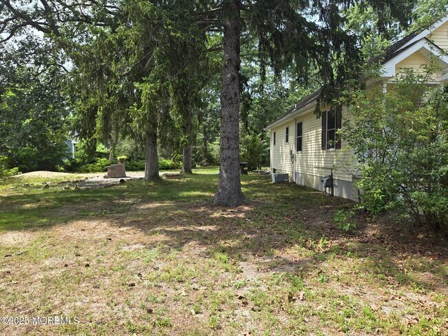 Building Photo - 130 Jackson Mills Rd