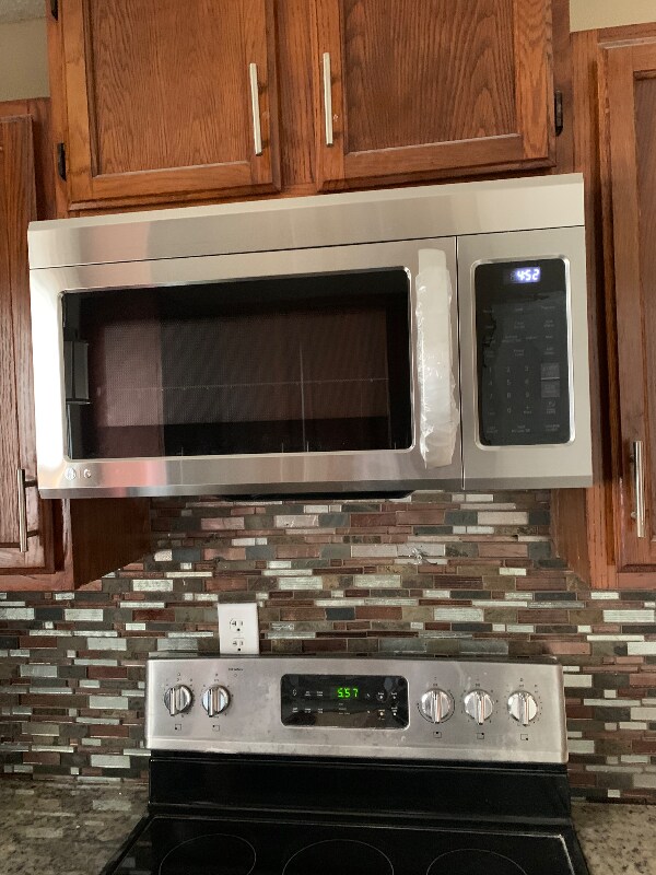 Building Photo - 3211 Highland Ave