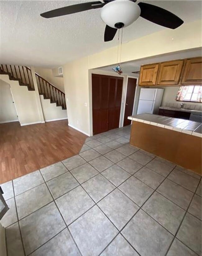 Building Photo - Calvada Valley U7 - Bourbon St, Unit G-2