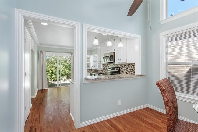 Building Photo - 4139 Rosser Square