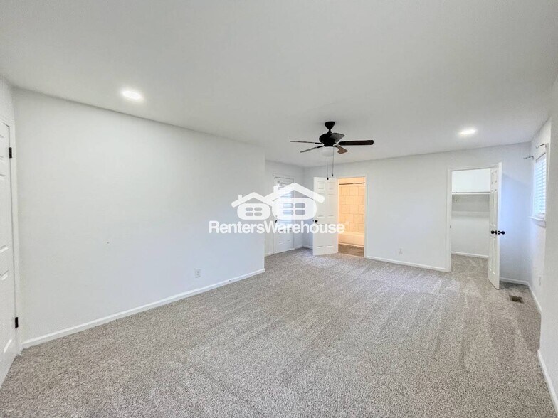 Building Photo - 2700 Belle St