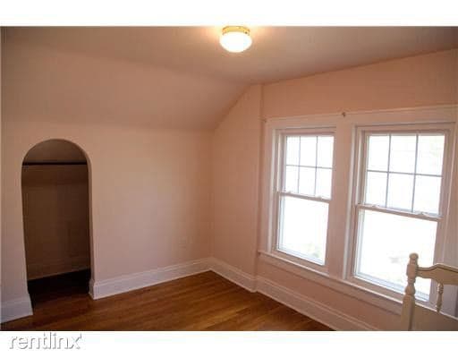 Building Photo - 1400 Edgewood Ave