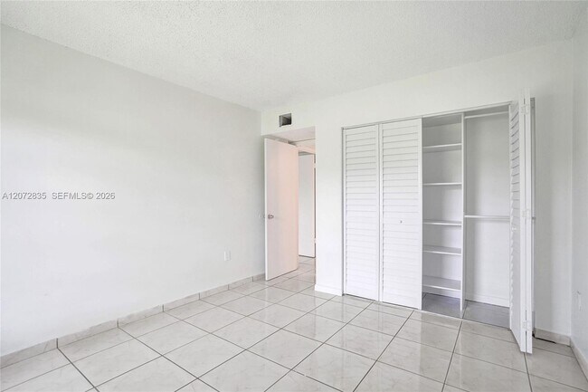 Building Photo - 5700 SW 127th Ave