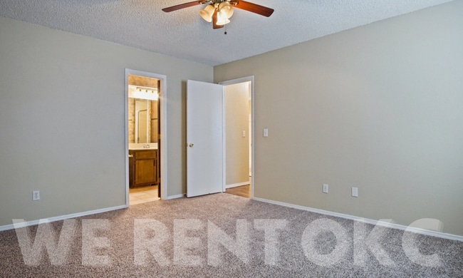 Building Photo - 6415 N Peniel Ave
