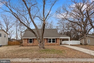 Building Photo - 1006 Stone Ave