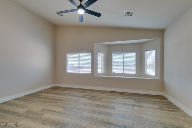 Building Photo - 2180 Dogwood Ranch Ave
