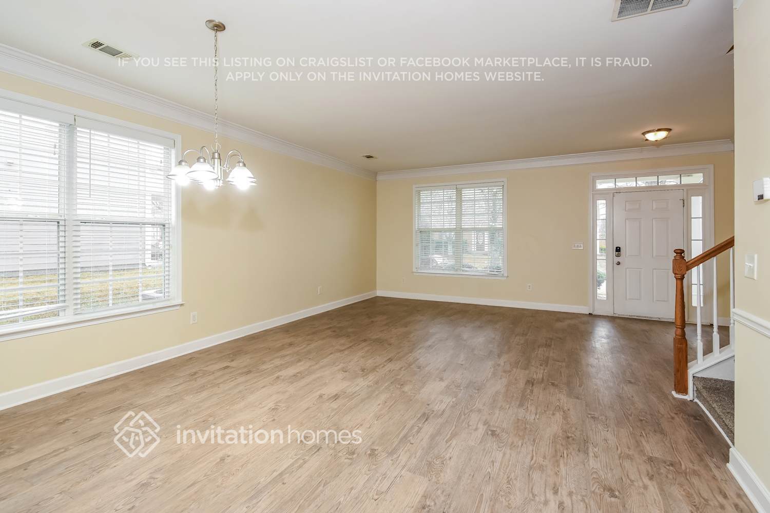 Building Photo - 1712 Sahale Falls Dr