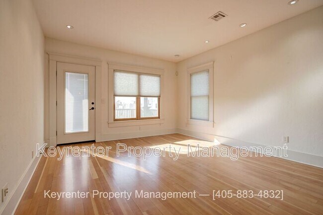 Building Photo - 812 NW 7th St