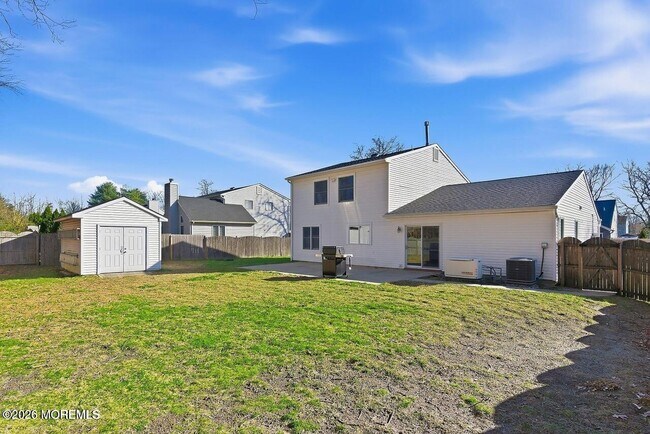 Building Photo - 16 Snowdrift Ln