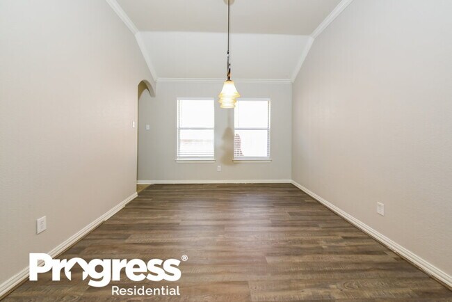 Building Photo - 4845 Bridal Path