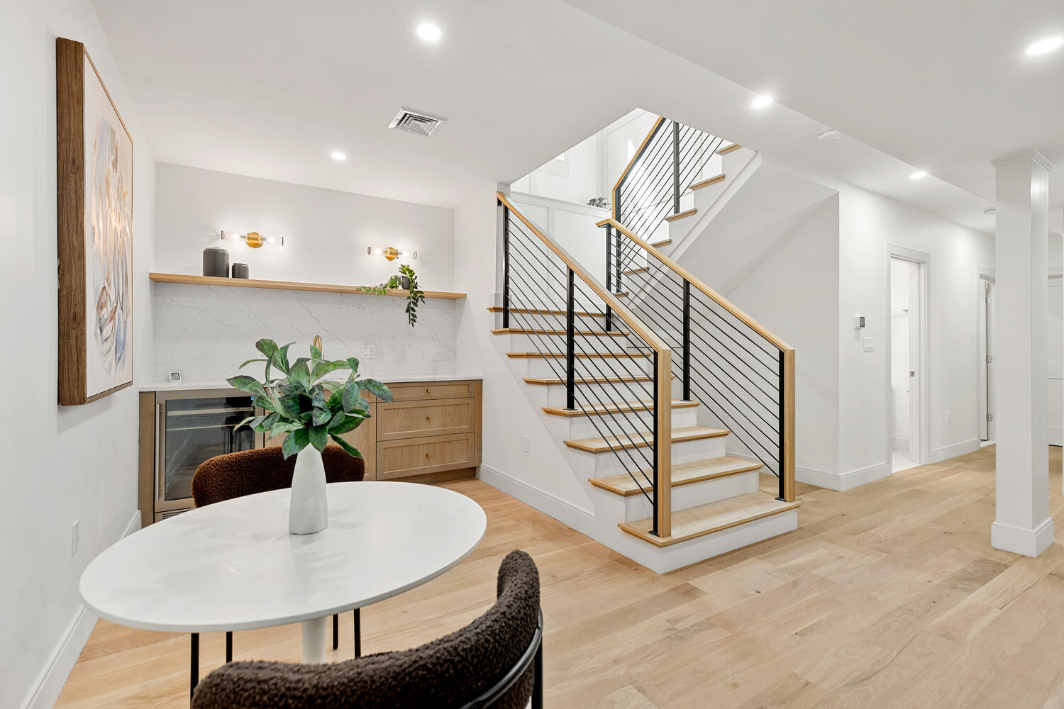 Building Photo - 8 Holly Ave