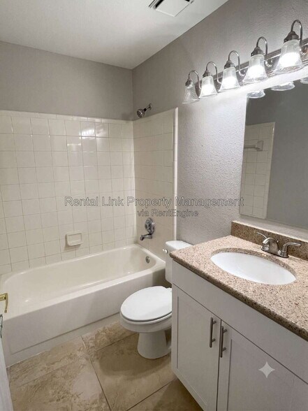 Building Photo - 4036 Crockers Lake Blvd