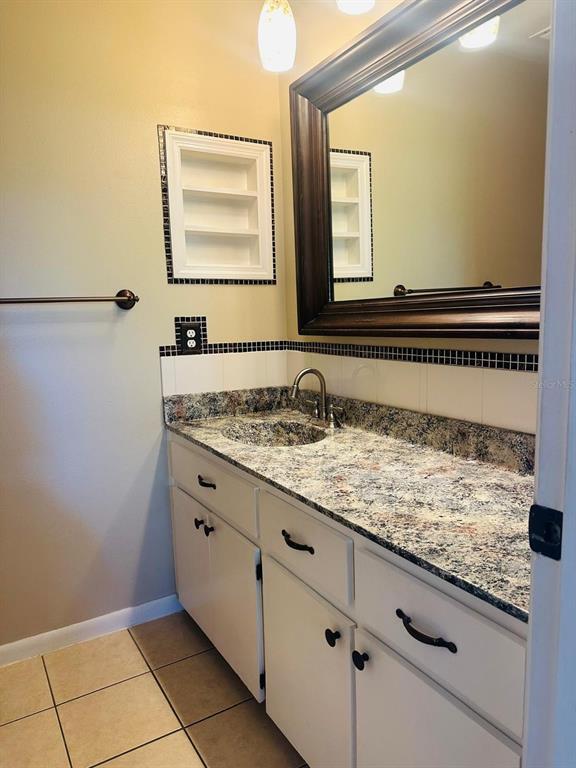 Building Photo - 2947 SW 32nd Ave