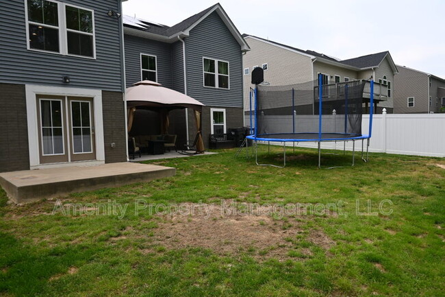 Building Photo - 7431 Wicks Rd